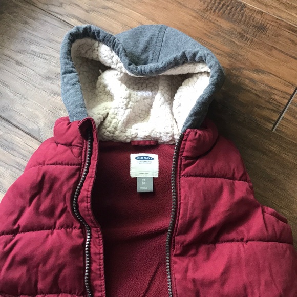 Cranberry-colored Hooded Pullover - Picture 2 of 3